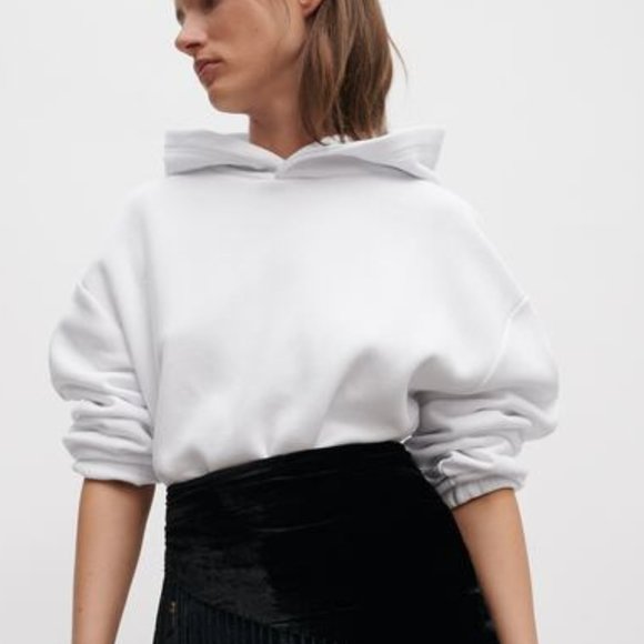 Zara Cropped Hooded Sweatshirt - Picture 4 of 4